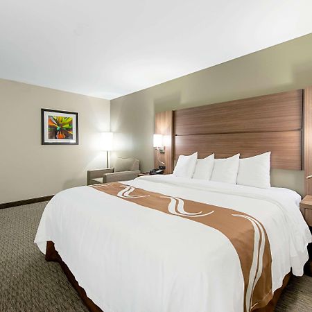 Quality Inn Mishawaka Near Notre Dame Exteriör bild
