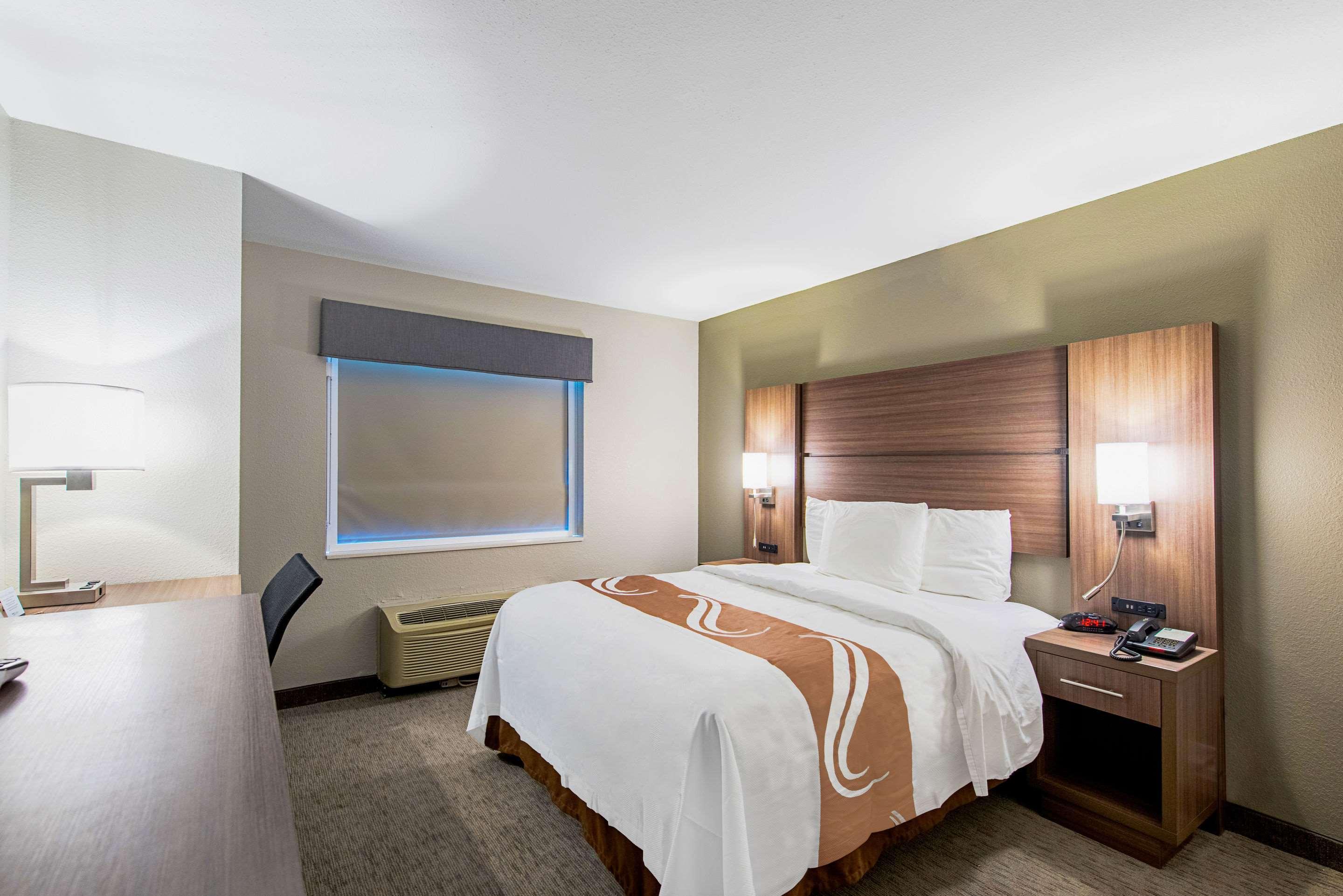 Quality Inn Mishawaka Near Notre Dame Exteriör bild
