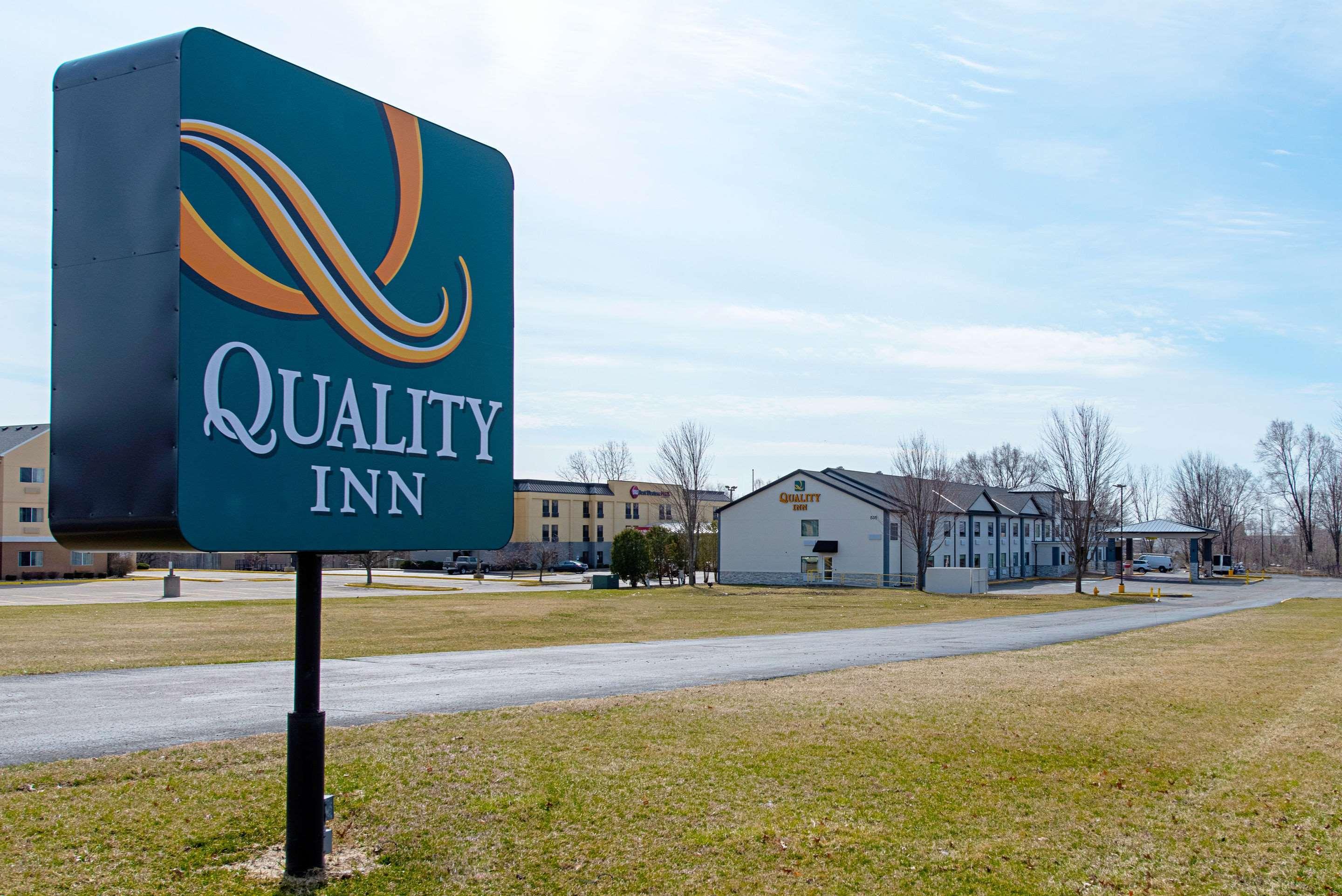 Quality Inn Mishawaka Near Notre Dame Exteriör bild