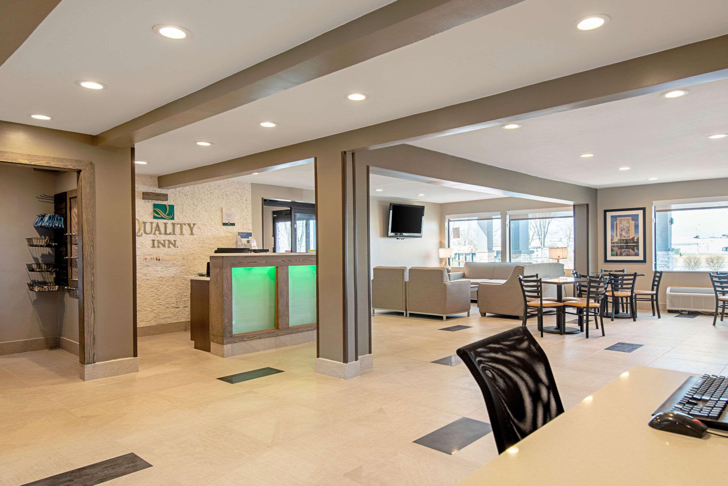 Quality Inn Mishawaka Near Notre Dame Exteriör bild